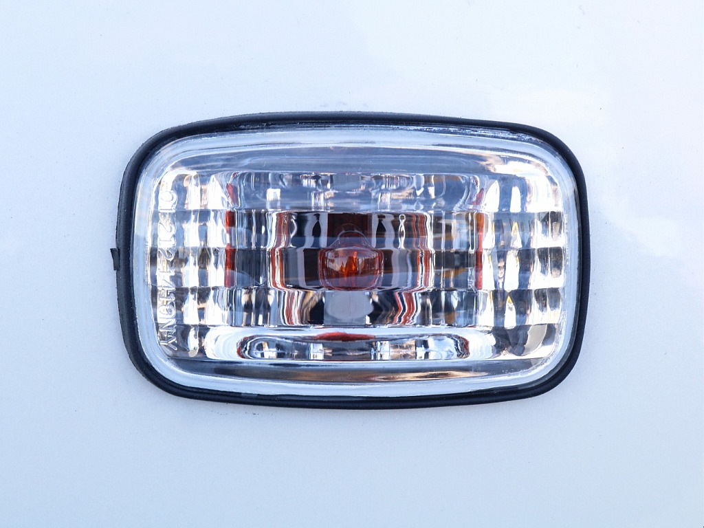 クリアサイドマーカー