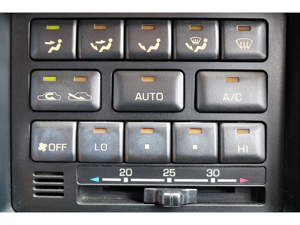 トヨタ ランドクルーザー80(55枚目)