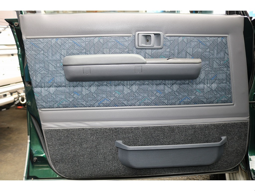 トヨタ ランドクルーザー70(48枚目)