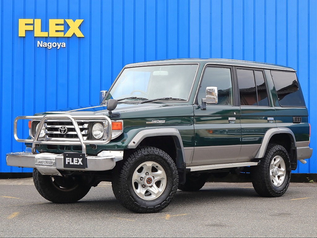 トヨタ ランドクルーザー70(1枚目)