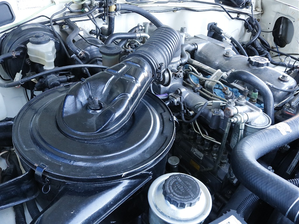 遠方納車が可能です！現車確認が難しいお客様でも当店のスタッフが気になる所を画像でお送りさせて頂きます！