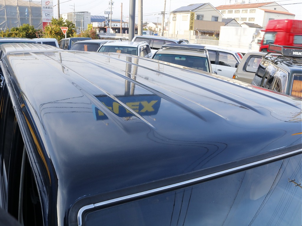 ルーフのペイントも綺麗な状態になります！！車の中でもたうさん日が当たる部分のなるので綺麗だと安心感がありますよね！