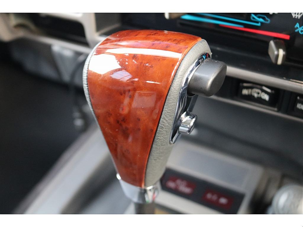 トヨタ ランドクルーザープラド(49枚目)