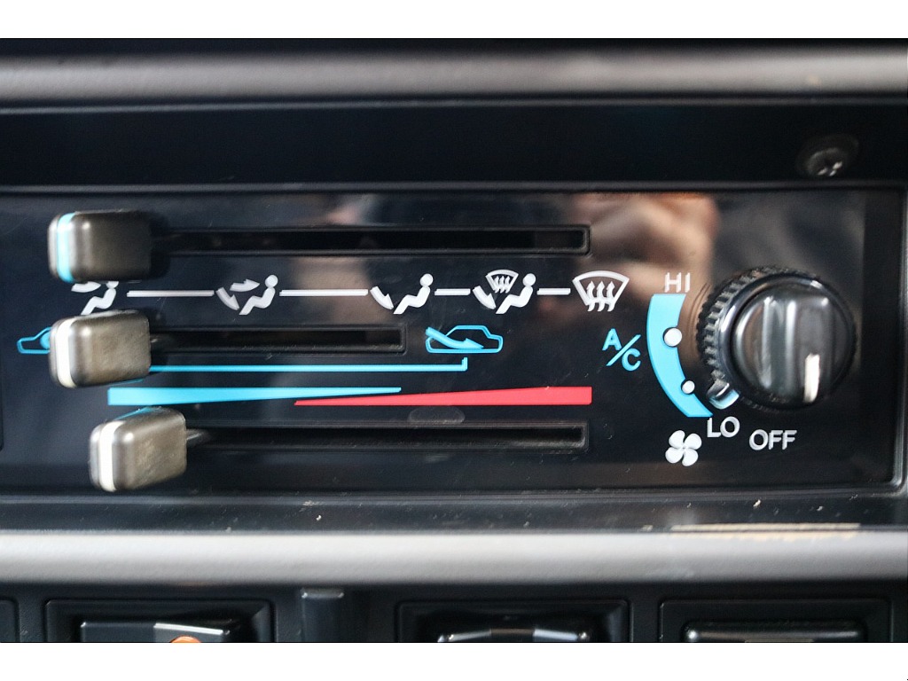 トヨタ ランドクルーザープラド(51枚目)