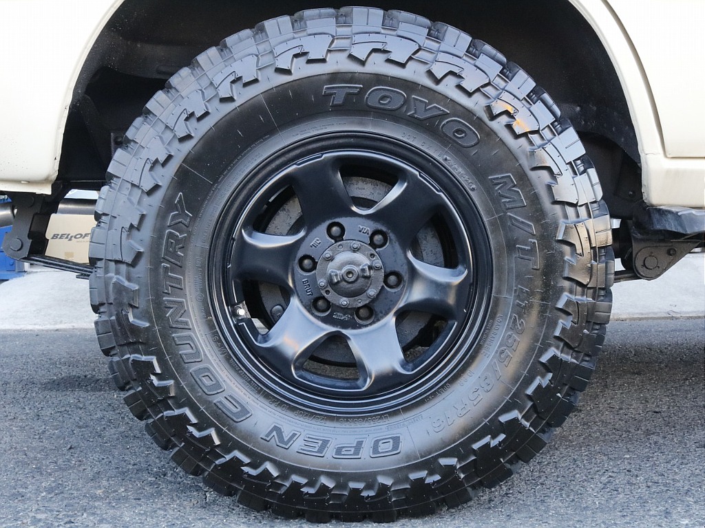 トヨタ ランドクルーザー60(21枚目)