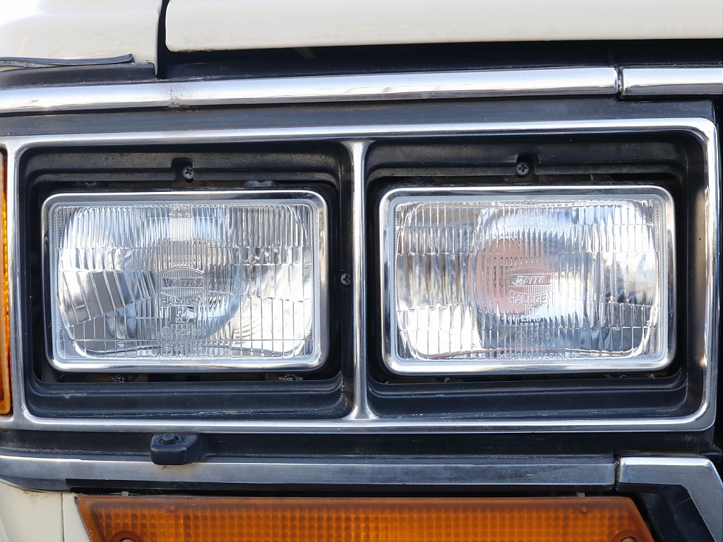 角目ヘッドライト！