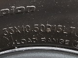 タイヤサイズは(33/10.50R15)となります！