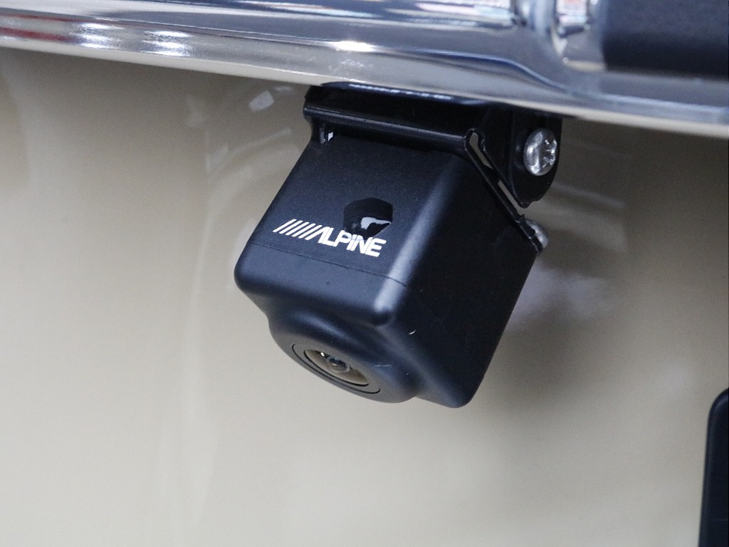 バックカメラ付き！