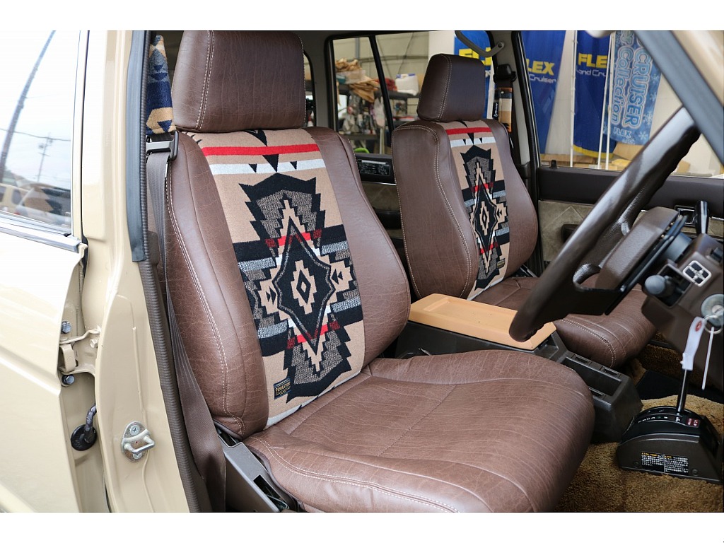 PENDLETONシートカバーインストール済み！とってもオシャレな一台になります！