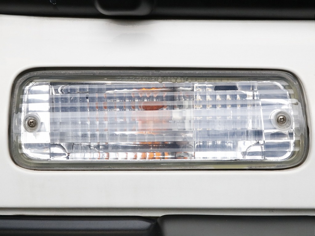 フロントウインカー