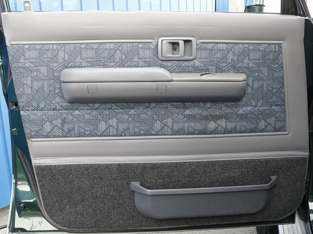 助手席の内張り