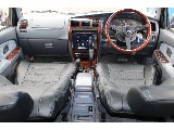 統一感のあるカラーの車内は見栄えもすっきりしていて気持ちがいいですね♪