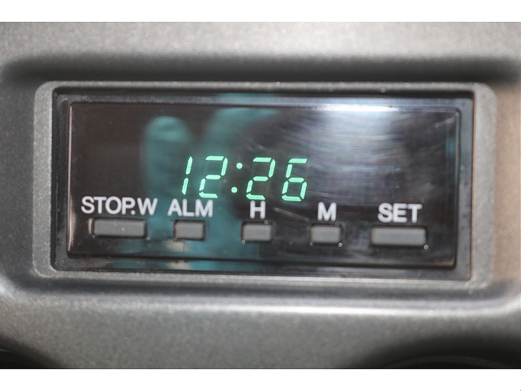 時間の見やすいデジタル時計