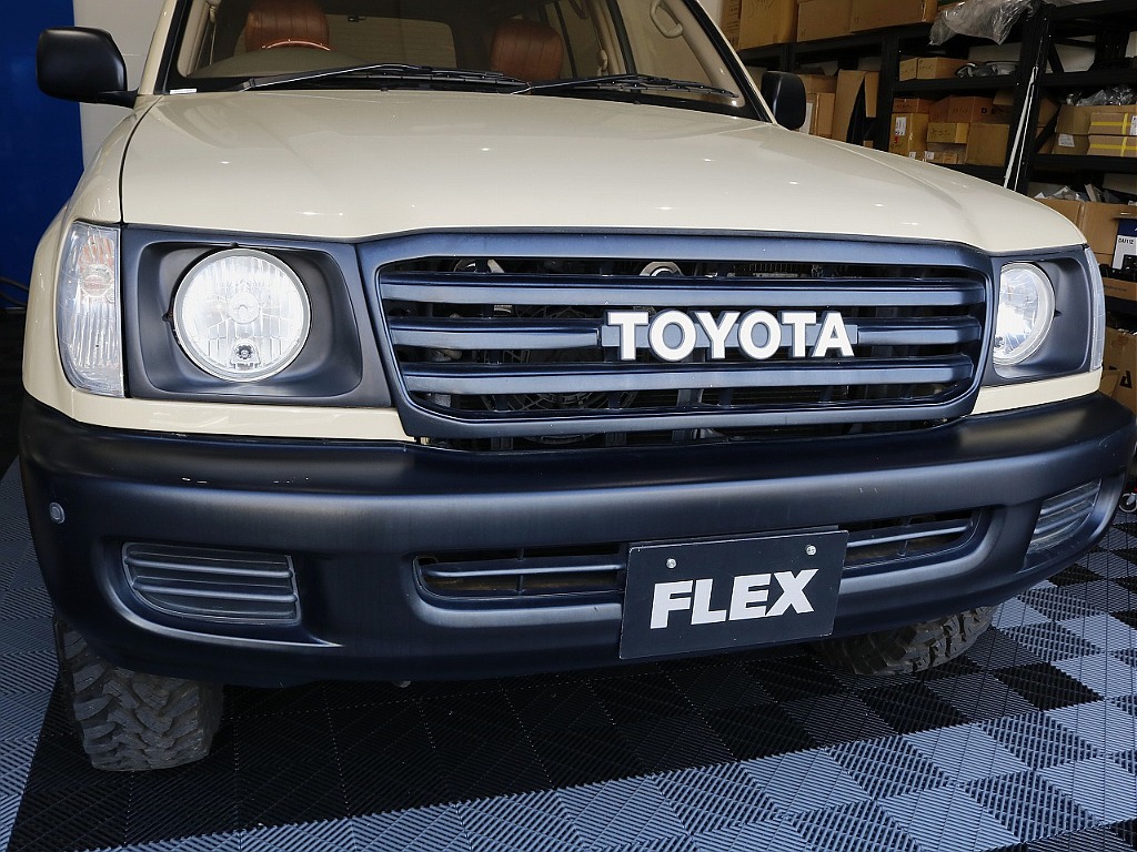 フロントバンパー！