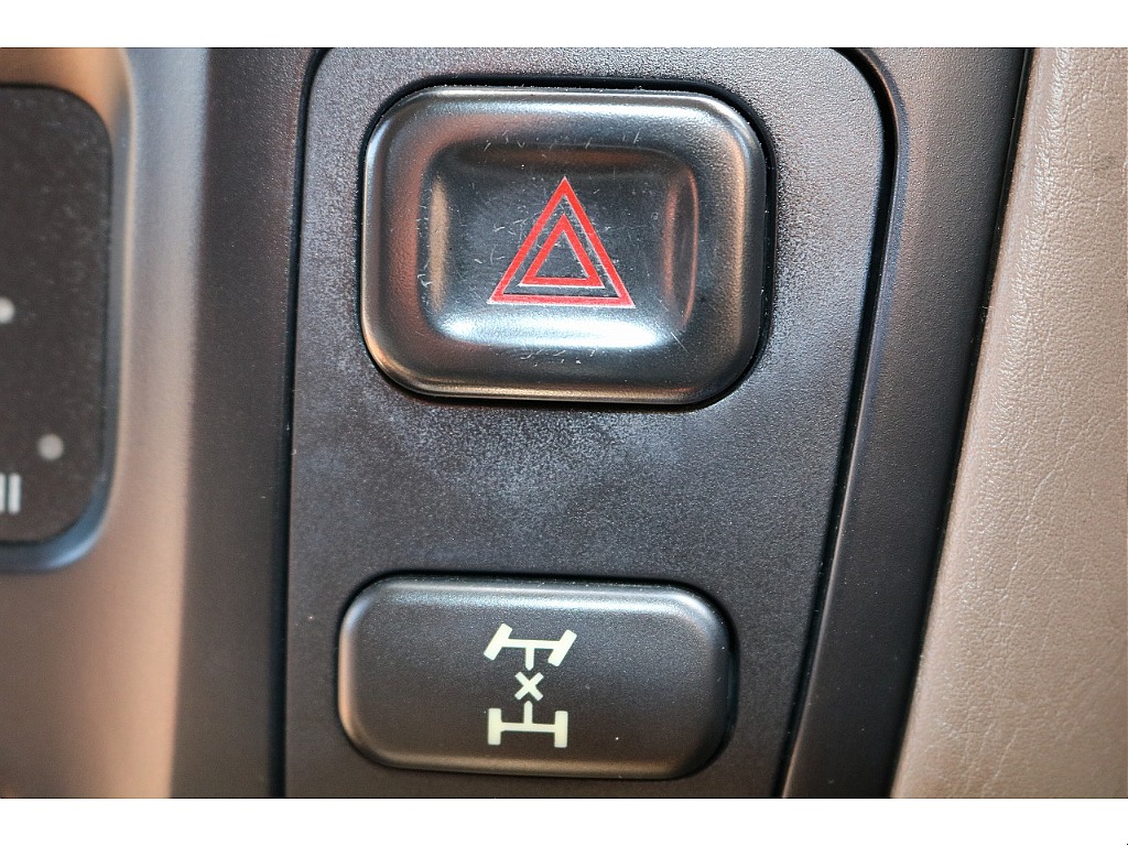 公共交通機関をご利用の方は、最寄り駅までスタッフがお迎えに上がりますので、ご来店の際はお気軽に申し付けください♪