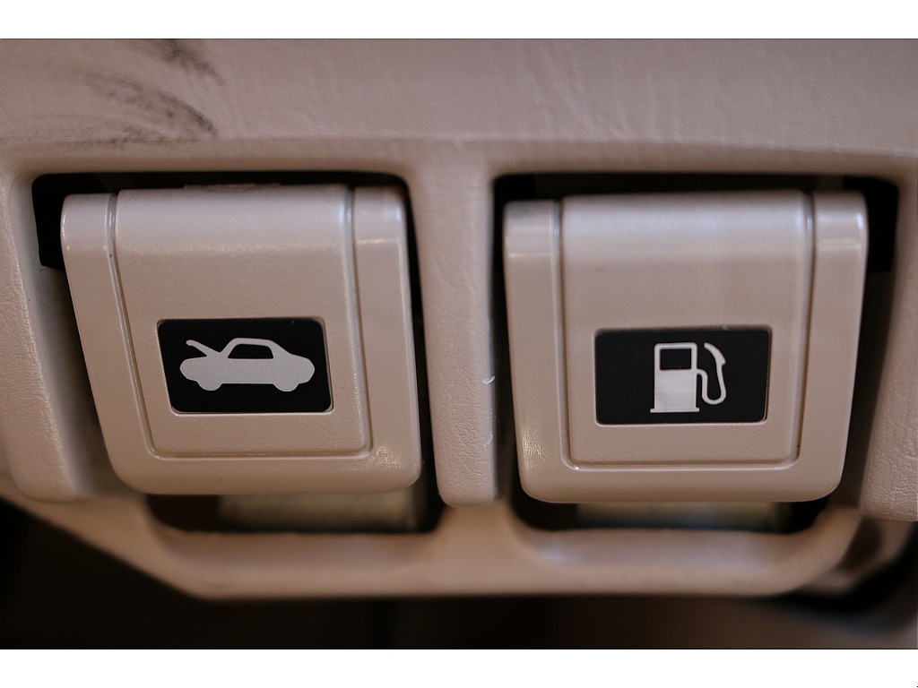 沢山のご来店、お問い合わせをスタッフ一同、心よりお待ちしております！