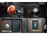漢の5速マニュアル！ランクル名古屋店にも久しぶりの入庫になります！ディーゼルマニュアル車は年間に数台見るか見ないかくらい台数が少ない車両になります！