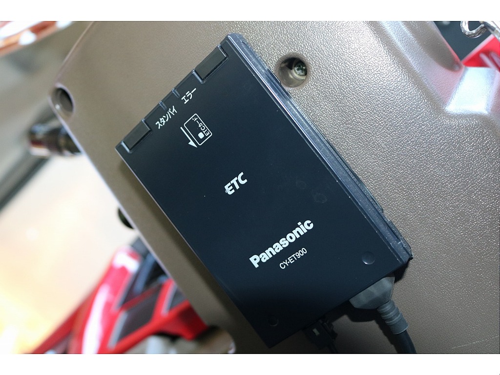 ETC機能付きなので高速道路の乗り降りも楽々◎