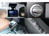 ドライブレコーダー装着済でシフトノブは新品です。