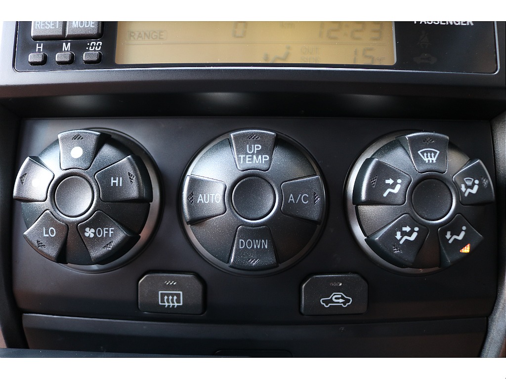 エアコン操作部