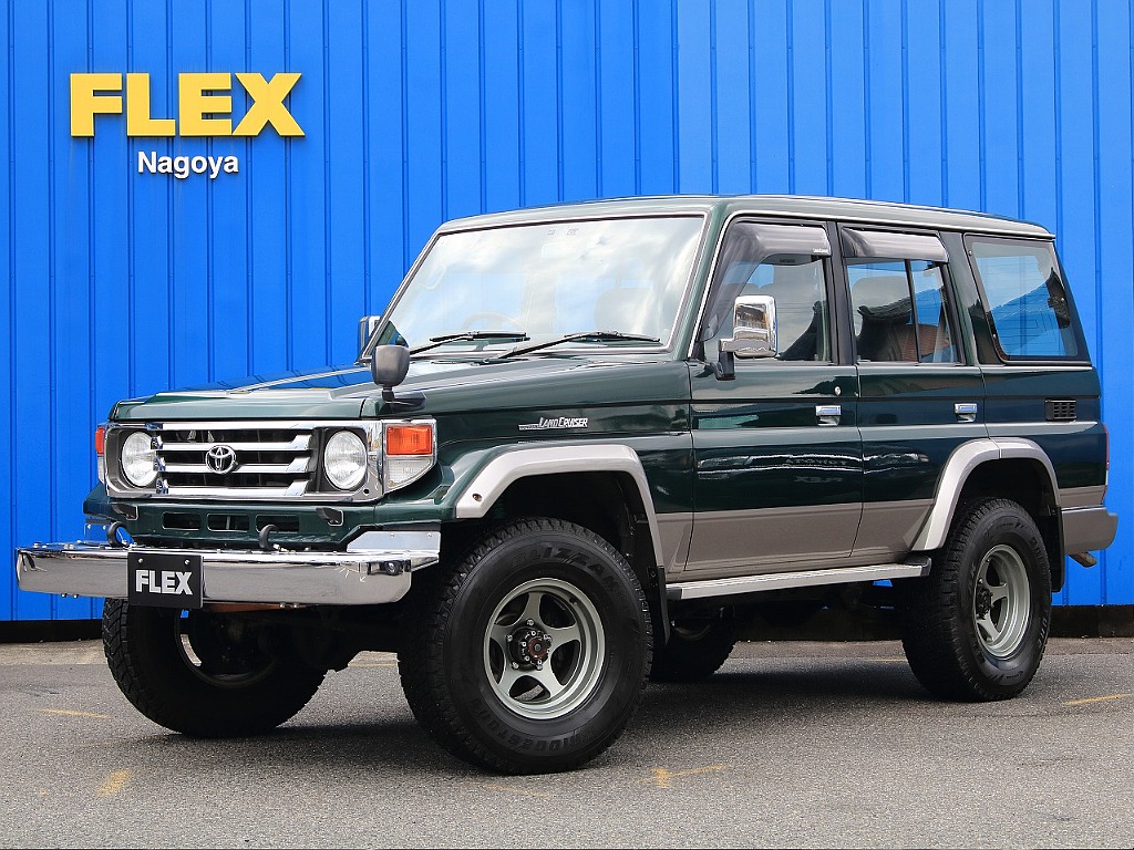 トヨタ ランドクルーザー70(1枚目)