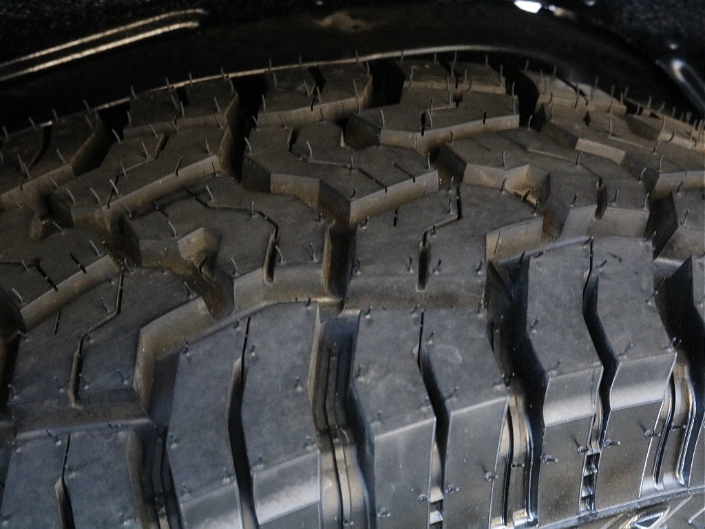 溝もバッチリ残っています。