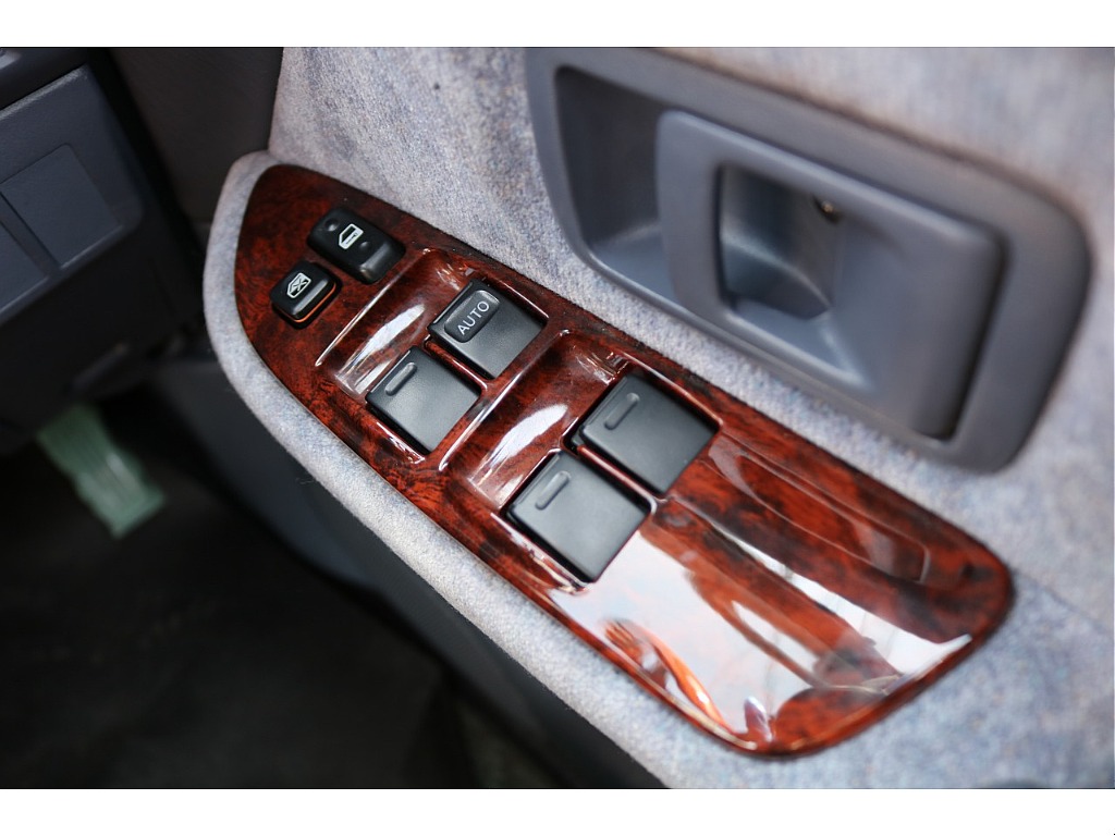 パワーウインドウスイッチ