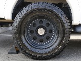 タイヤホイールは、RAGUNA OffroaderⅡ FORGED AWとなります。