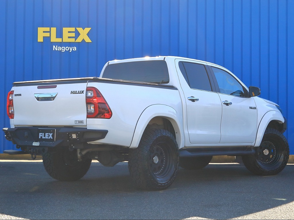 ラゲッジが車外にあるので、アウトドアなどで汚れてしまった荷物を載せるのも抵抗なくできますね♪