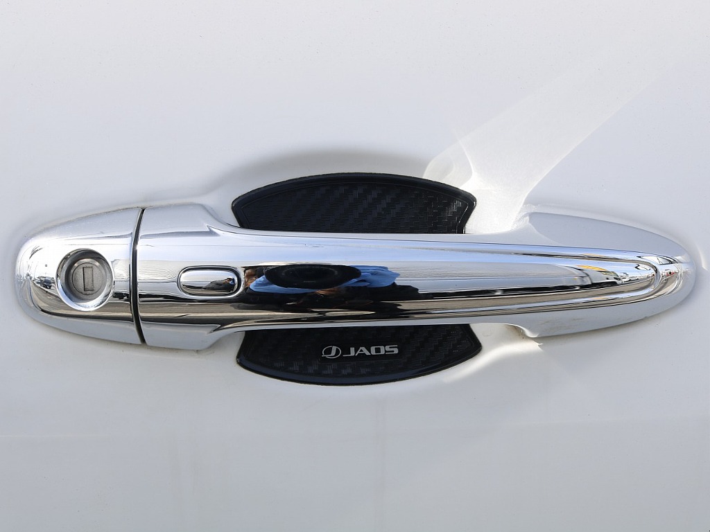 メッキドアハンドル