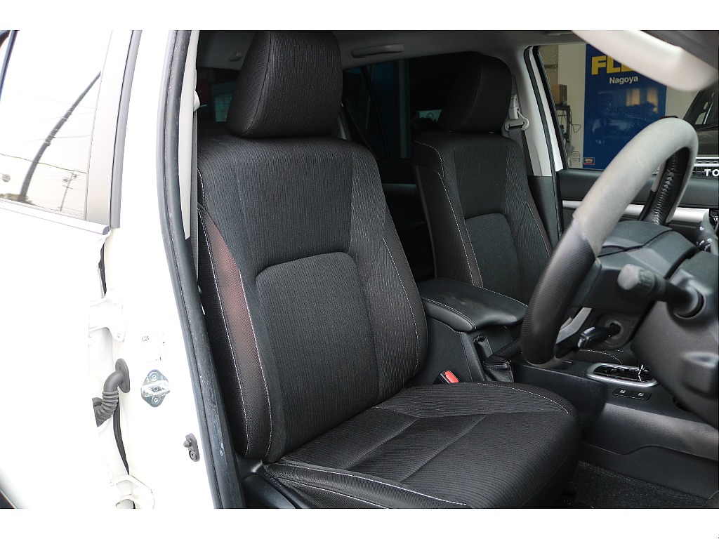 トヨタ ハイラックス(6枚目)