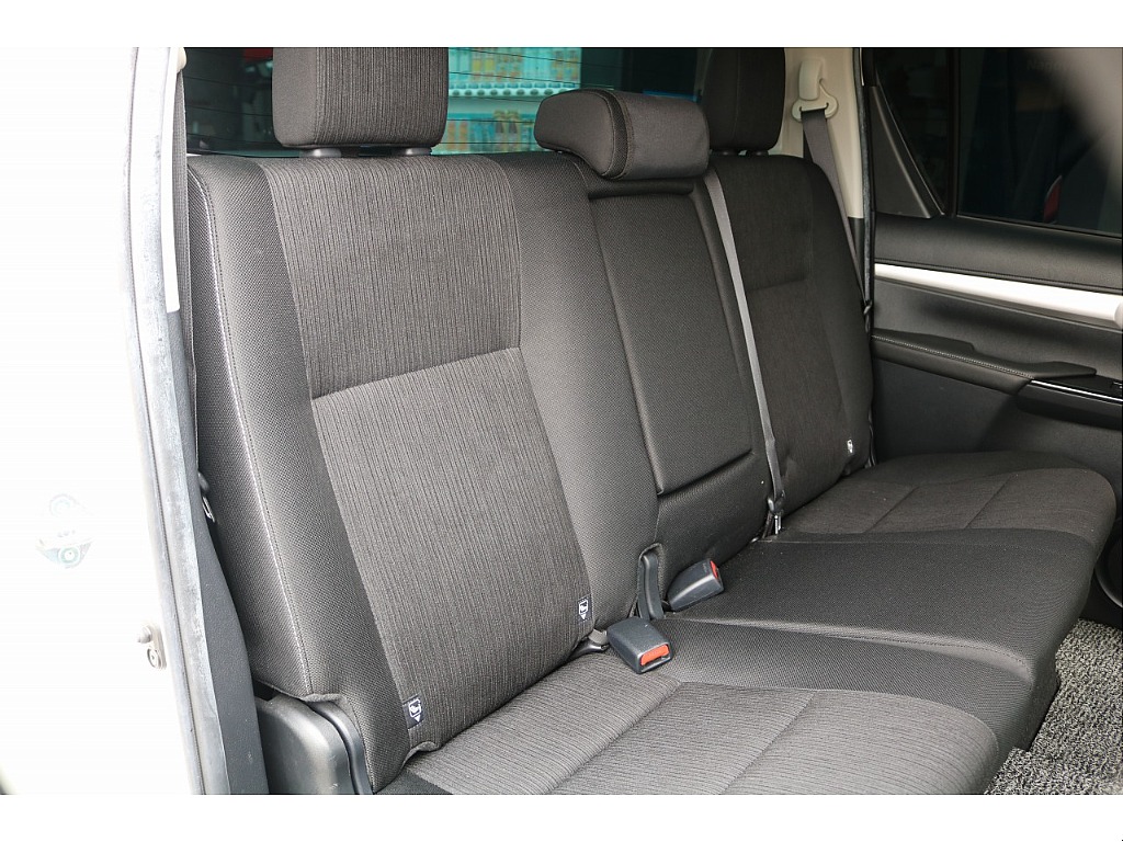 トヨタ ハイラックス(7枚目)