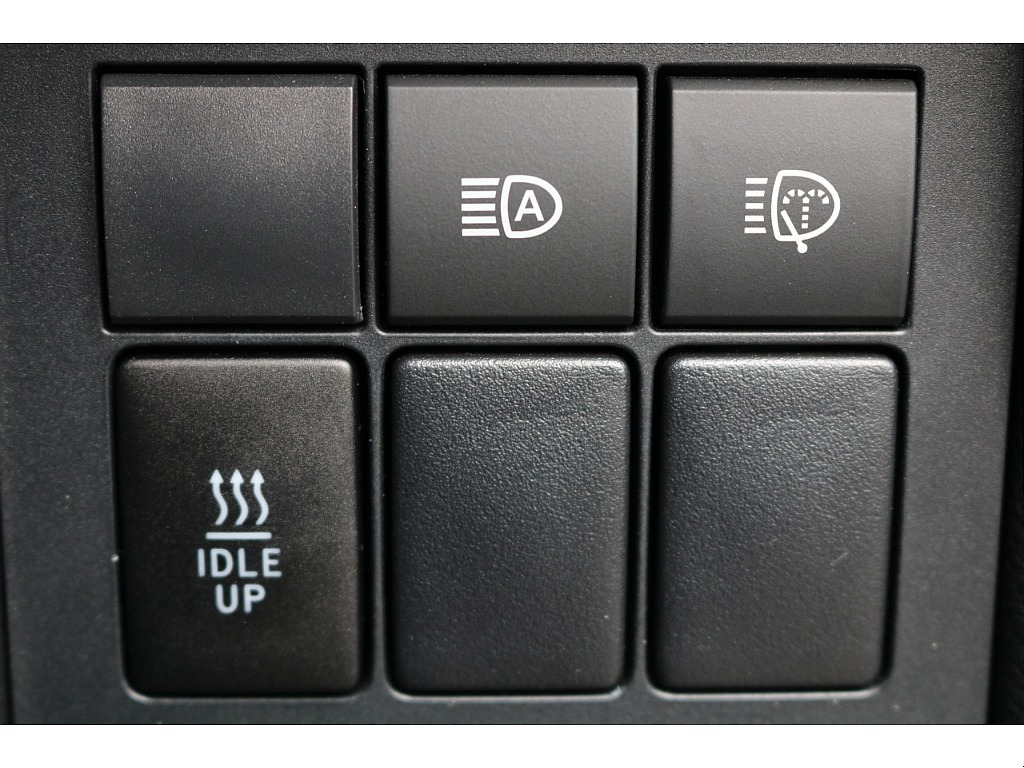 沢山のご来店、お問い合わせをスタッフ一同、心よりお待ちしております！公共交通機関をご利用の方は、最寄り駅までスタッフがお迎えに上がりますので、ご来店の際はお気軽に申し付けください♪