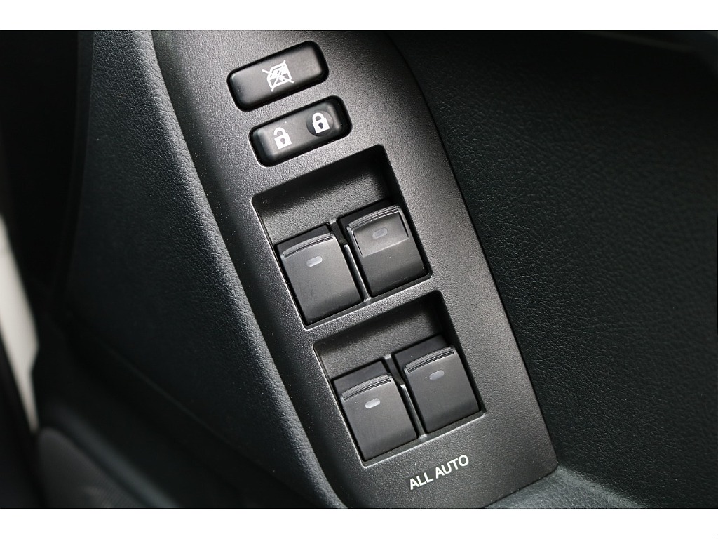 パワーウインドウスイッチ