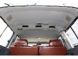 天張りになります！中古車ではたまにヤニ汚れで真っ黒なお車などもありますので中古車選びでは重要なチェックポイントです！
