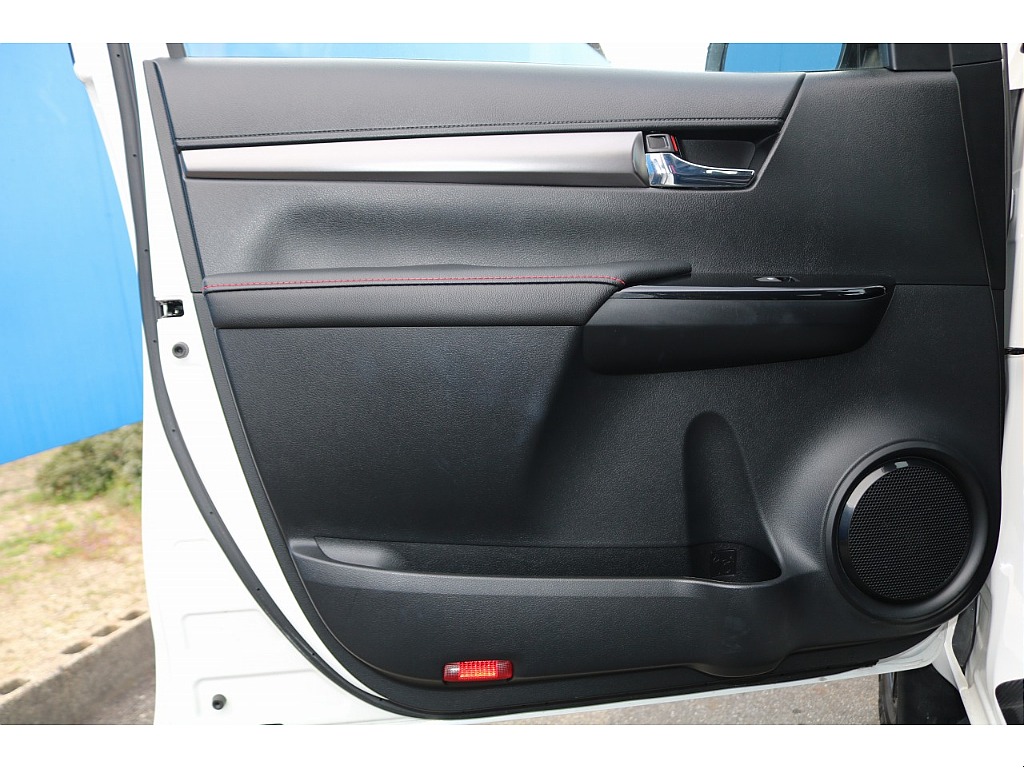 助手席の内張り