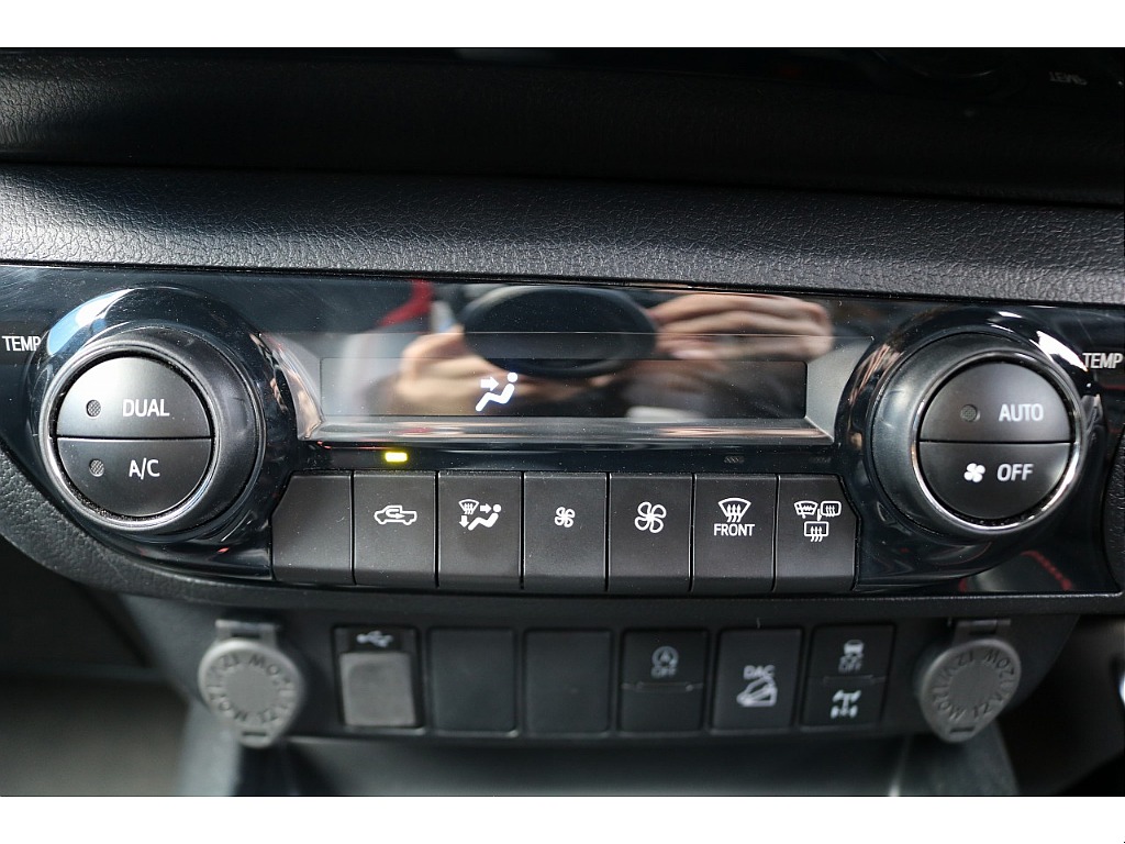 エアコン操作部