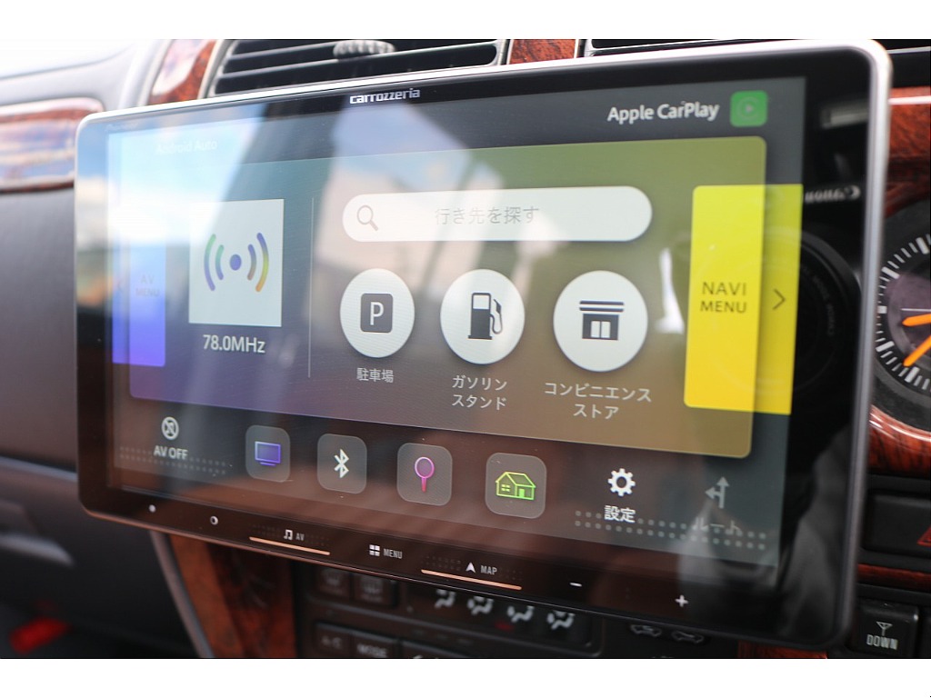 9インチフローティングカロッツェリアナビ新品になります！Bluetooth接続可能◎