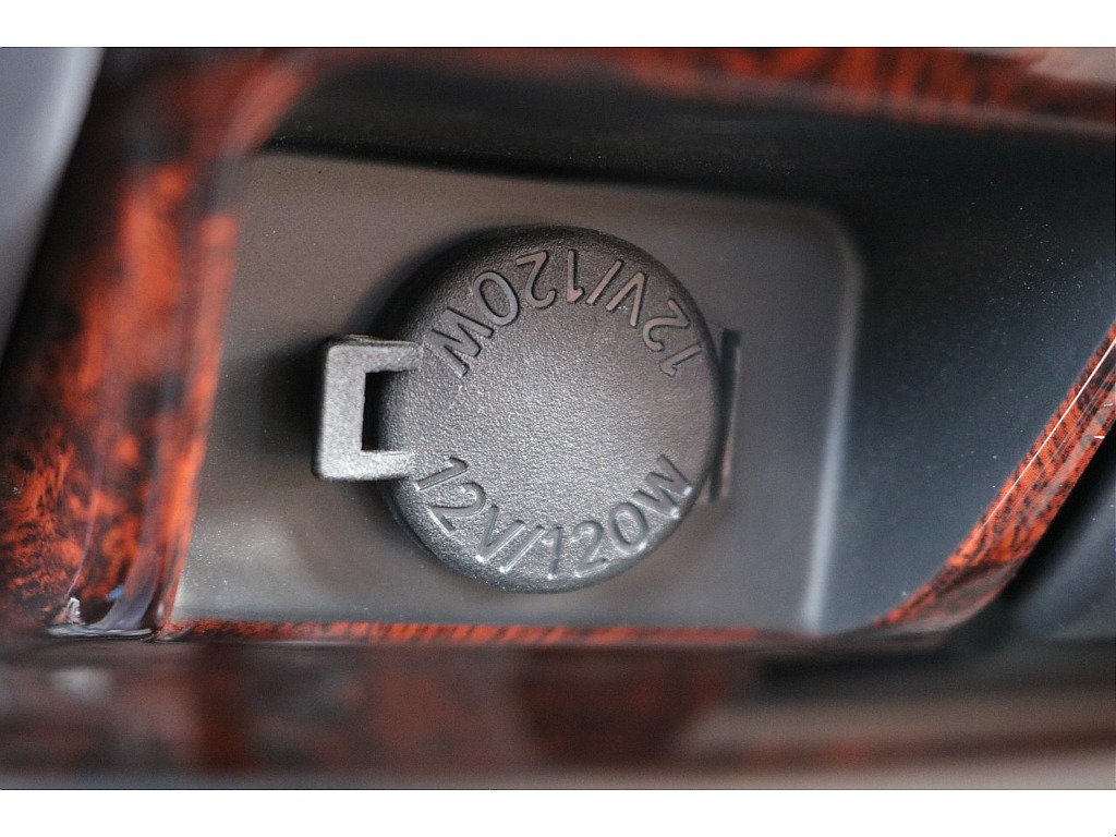 今となってはオートローンでの購入がかなり普及してきております。最長１０年１２０回をご用意しております。詳しくは当店のスタッフまで！お気軽にお声がけ下さいね♪