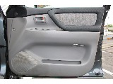 多少の使用感はありますが、まだまだ快適にお乗り頂けます！