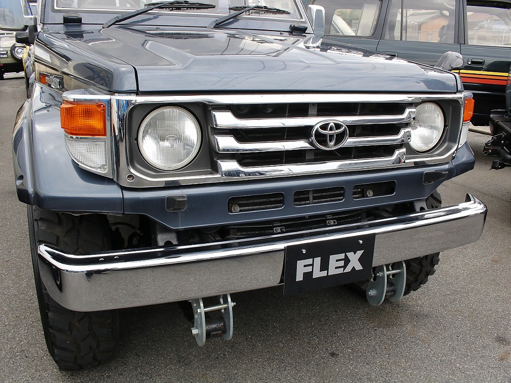 トヨタ ランドクルーザー70(25枚目)