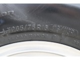 タイヤサイズは285/75/R16になります！