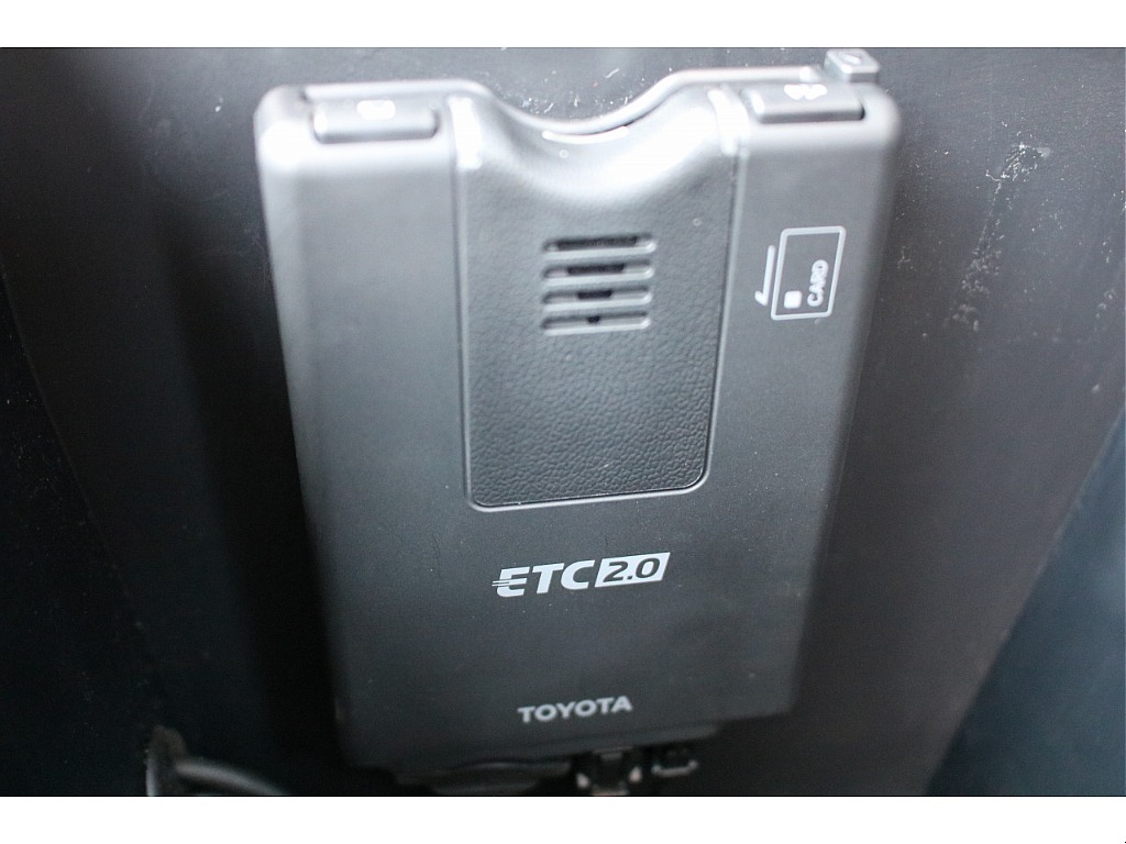 ETC機能搭載なので高速の乗り降りも楽々♪
