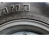 タイヤサイズは235/85/R16になります！