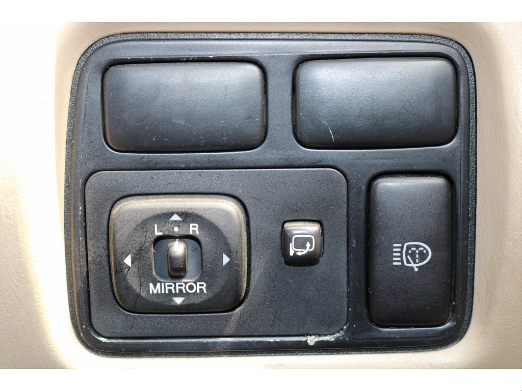 どれも一点物の個性豊かなお車となります。少しでも気になるお車がある方は、お早目のご来店をお勧めしております♪