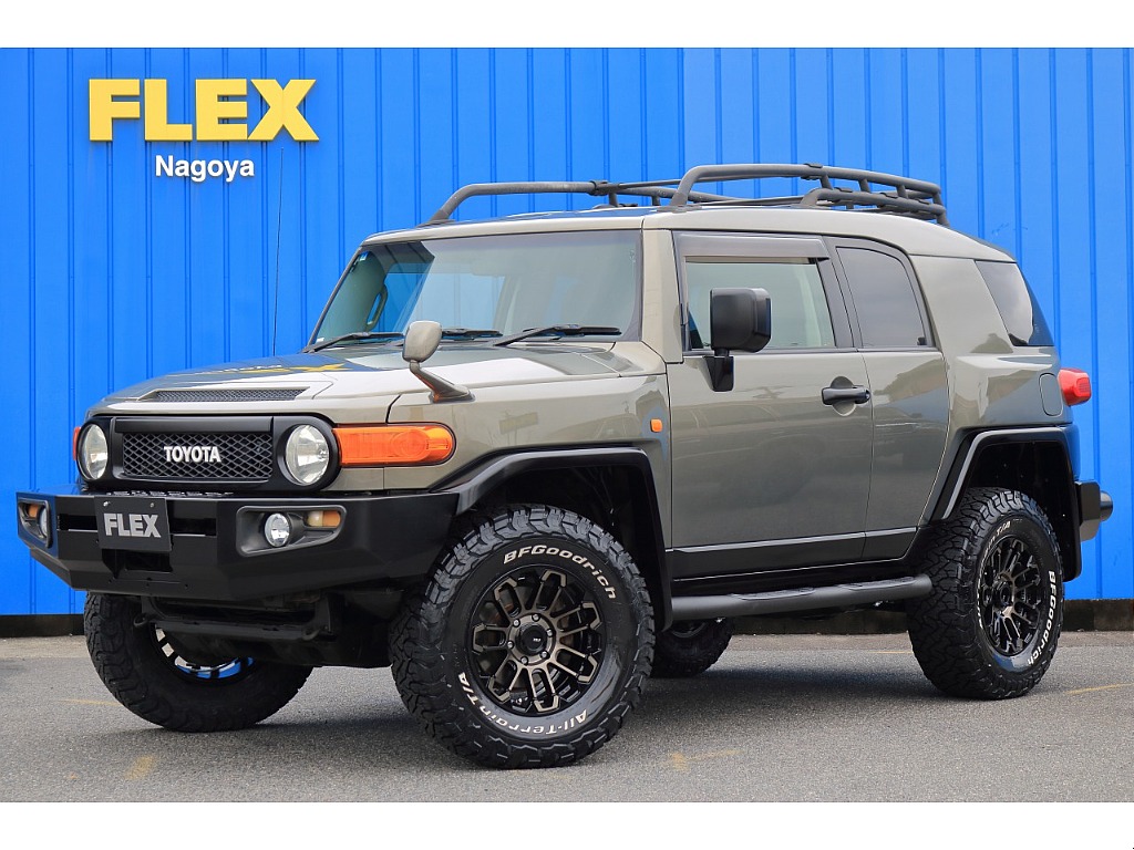 トヨタ&nbsp;FJクルーザー&nbsp;4.0 4WD&nbsp;新品DA 新品タイヤホイール&nbsp;愛知県