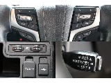 車間距離を保ちながら自動で追従走行するレーダークルーズコントロール（ブレーキ制御付）が装備されてます！長距離ドライブの疲労を軽減できます！