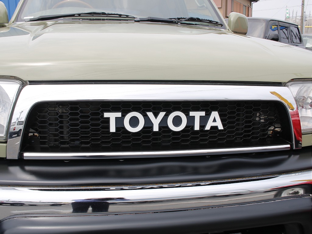 大人気のTOYOTAグリル！