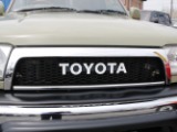 大人気のTOYOTAグリル！