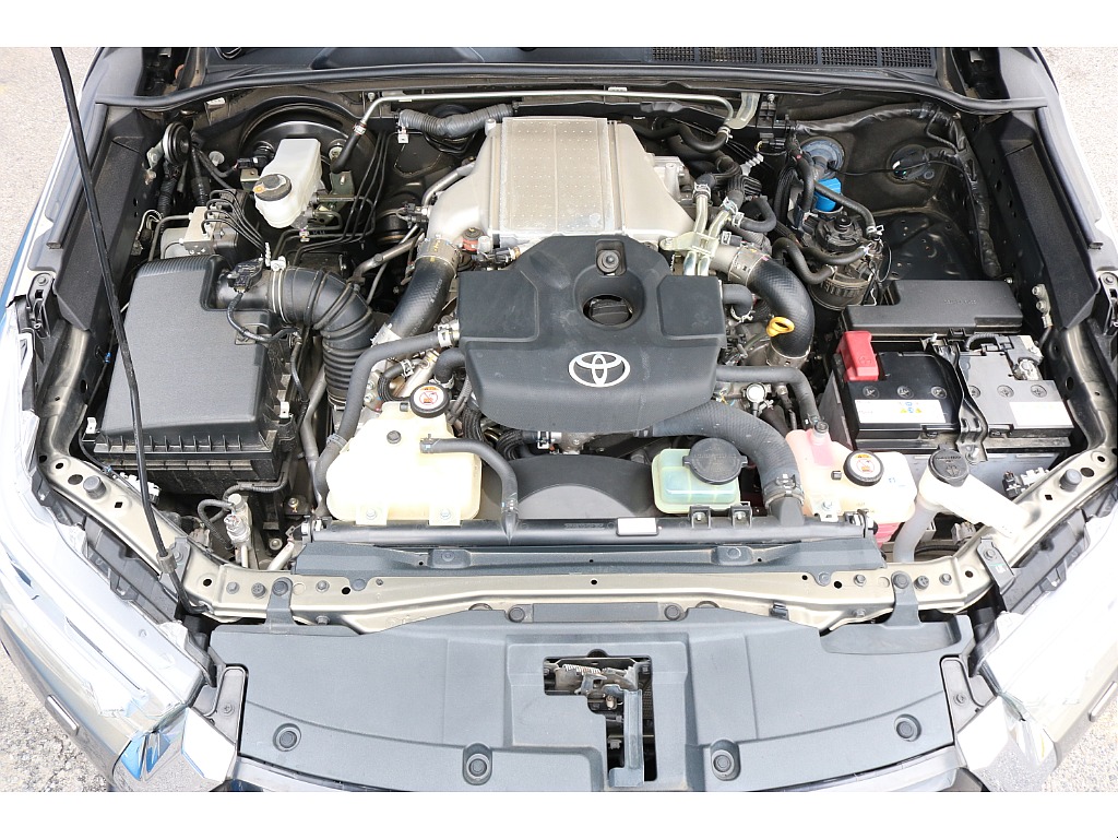 2400CC　ディーゼルエンジンになります！